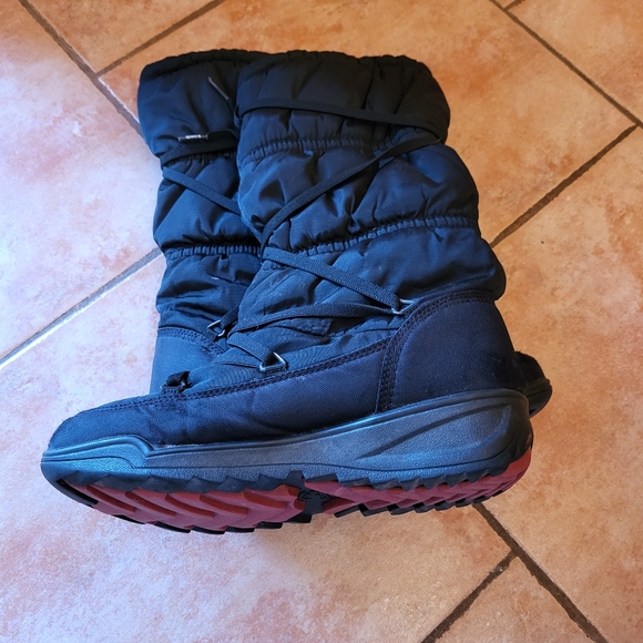 Boots kamik Size 8 - Picture 5 of 13